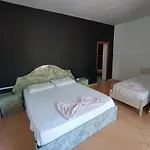 Kavalona Park 3* Zverneci