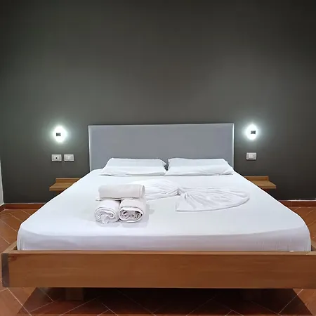 Kavalona Park Hotel Zverneci