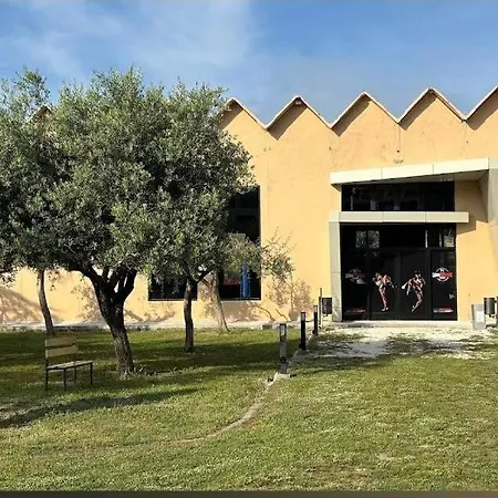 Kavalona Park 3* Zverneci