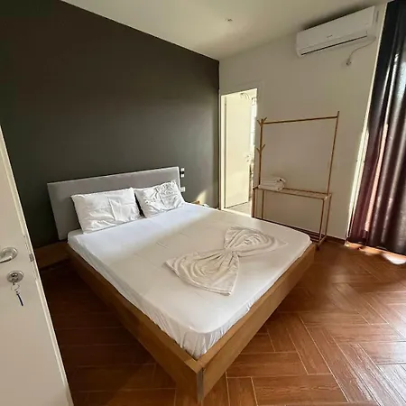 Kavalona Park Hotel 3*