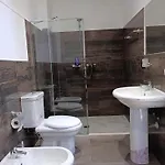 Kavalona Park Hotel Zverneci