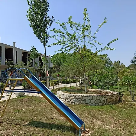 Hotel Kavalona