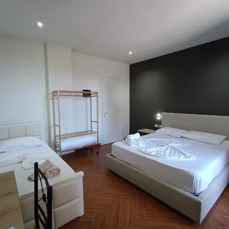 Hotel Kavalona Park