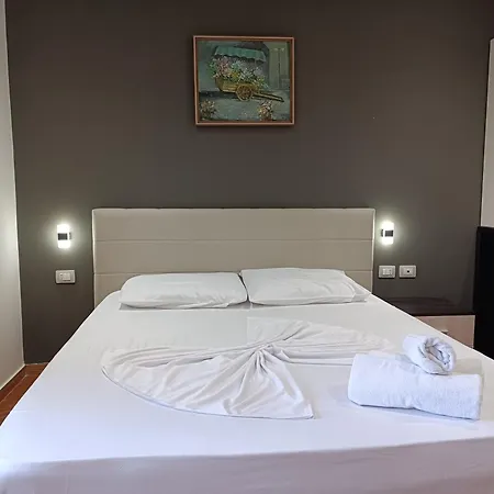 Kavalona Hotel