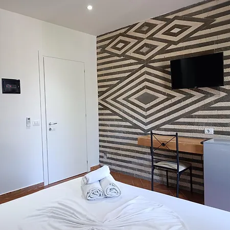 Kavalona Hotel