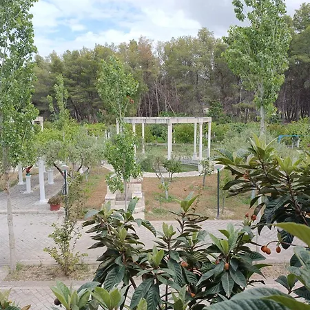 Kavalona Park ホテル