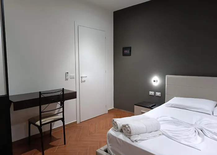 Hotel Kavalona Park Zverneci