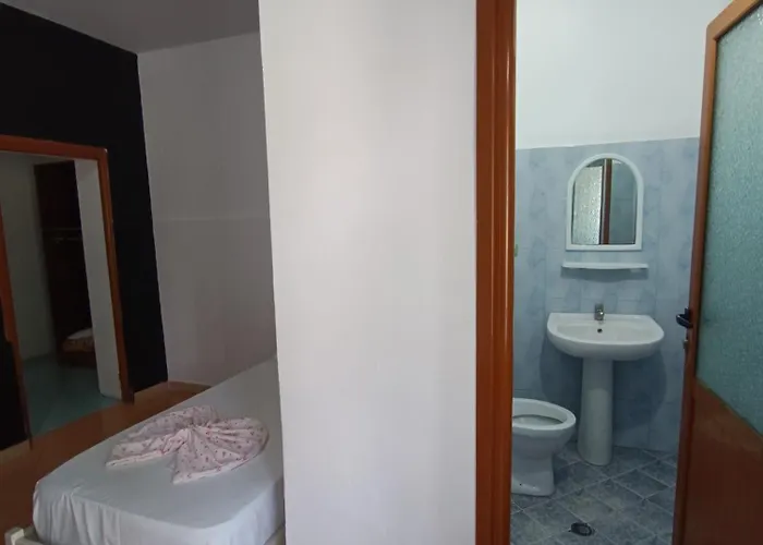 Kavalona Park Zverneci